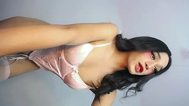 Snapshot of SassyEnchantressx chatting on 05/29/26, 02:59 SassyEnchantressx online show from 05/29/26, 02:59