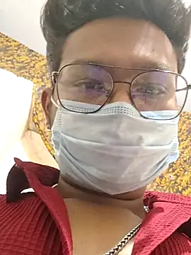 hot boy995 online show from 04/23/26, 12:29