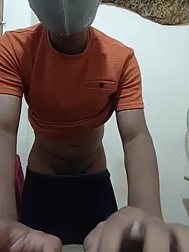 Snapshot of hot_boy995 chatting on 06/18/26, 05:30 hot boy995 online show from 06/18/26, 05:30