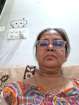 Shalini3456 online show from 05/01/26, 09:03