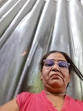 Shalini3456 online show from 05/19/26, 09:04