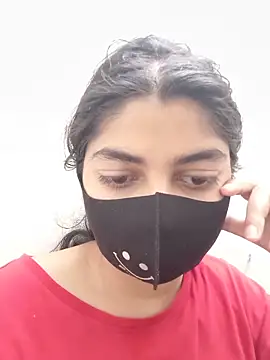 Snapshot of simran_rathore chatting on 05/20/26, 02:45 simran rathore online show from 05/20/26, 02:45