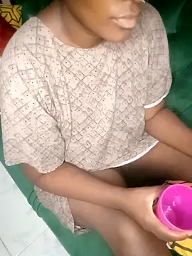 Temilayo12 online show from 04/18/26, 08:18