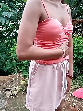 Elena Mia online show from 04/23/26, 10:14