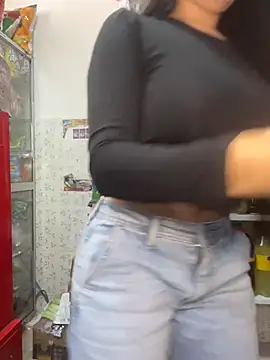 Sara fun online show from 04/19/26, 06:32