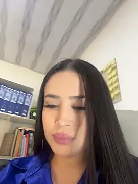 Snapshot of Sara_fun chatting on 05/22/26, 08:14 Sara fun online show from 05/22/26, 08:14
