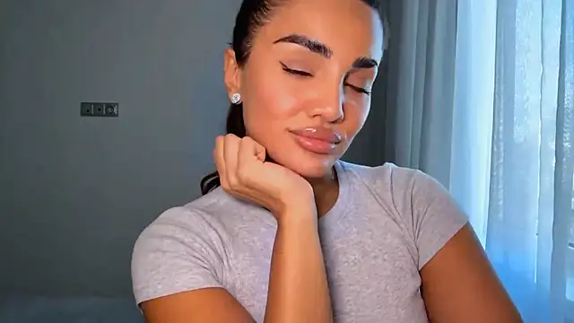 MelindaReny online show from 04/22/26, 02:40