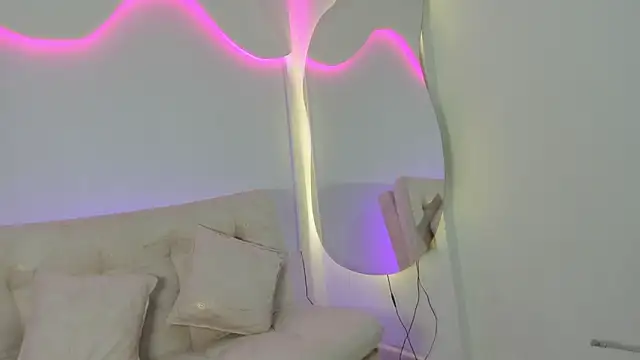 VenusBlazzer online show from 04/23/26, 01:57