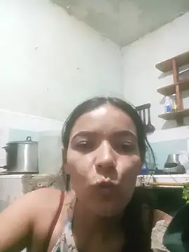 Snapshot of LunaArias chatting on 07/28/26, 11:39 LunaArias online show from 07/28/26, 11:39