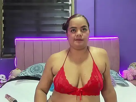 OliviaHarriet online show from 04/23/26, 03:03