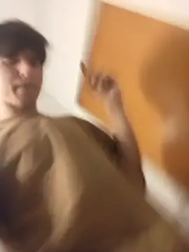 Userknowarg online show from 04/24/26, 02:03