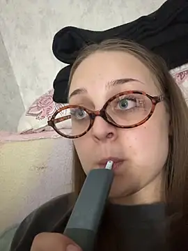 Shannon Van online show from 04/21/26, 04:12