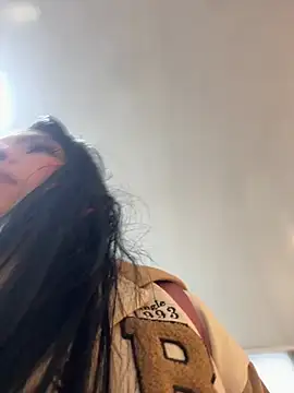 LilithJones   online show from 04/18/26, 11:47