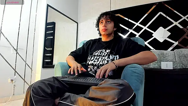 JayTaylorr online show from 07/23/26, 11:41