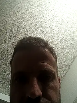 Travis212121 online show from 07/10/26, 07:12