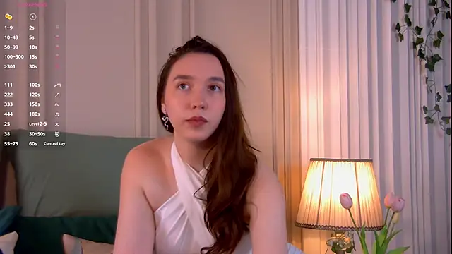 Suzaneey online show from 04/24/26, 06:43