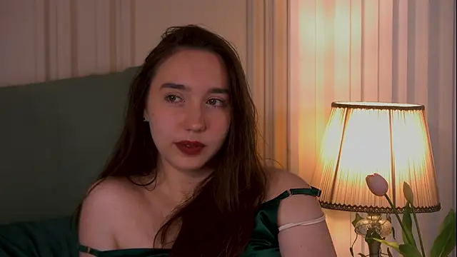 Suzaneey online show from 05/31/26, 07:26