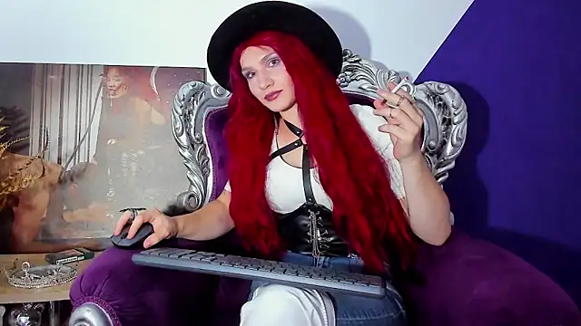 Snapshot of MistressKasandra chatting on 06/15/26, 05:37 MistressKasandra online show from 06/15/26, 05:37