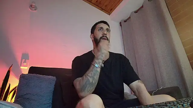 Alyssa and DAngelo online show from 06/11/26, 01:49