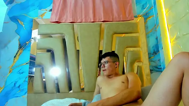 carlos vegaa online show from 04/18/26, 07:07