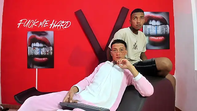 BLACK BOYS1 online show from 04/19/26, 01:27