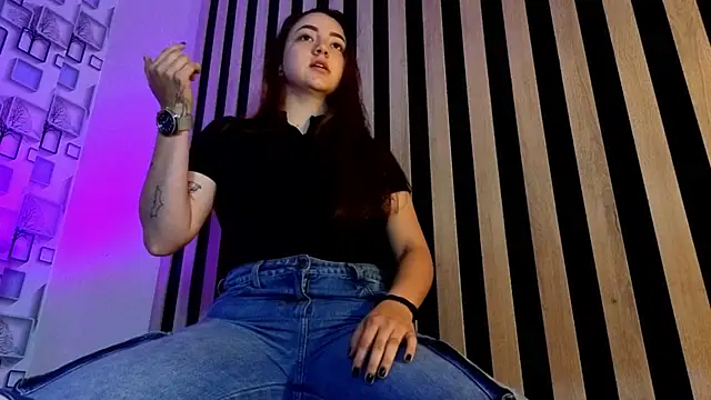 LexavegA online show from 04/17/26, 11:08