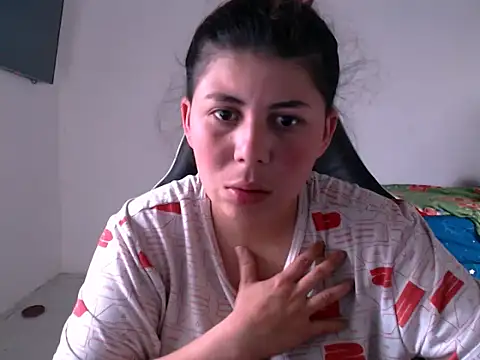 katiaerotic online show from 04/23/26, 06:32