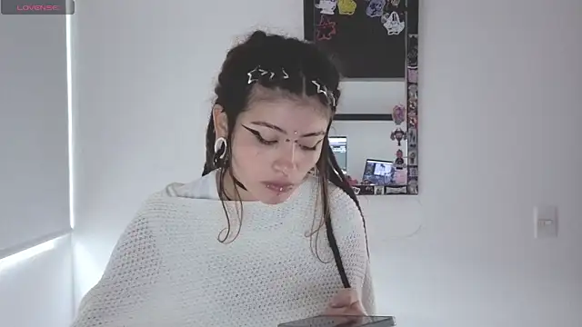 giulietta monsalve online show from 04/19/26, 02:49