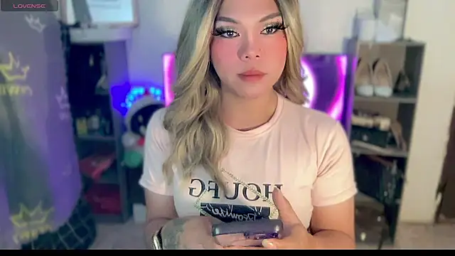 hannaBaby lisyos11 online show from 06/28/26, 08:59