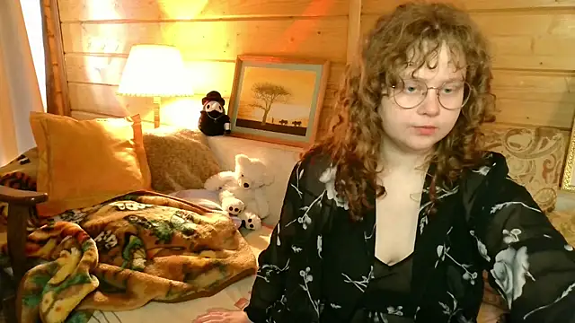 Sara del Sun online show from 04/24/26, 08:06