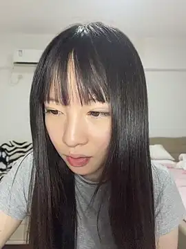 Snapshot of nide-baby chatting on 07/08/26, 04:11 nide-baby online show from 07/08/26, 04:11