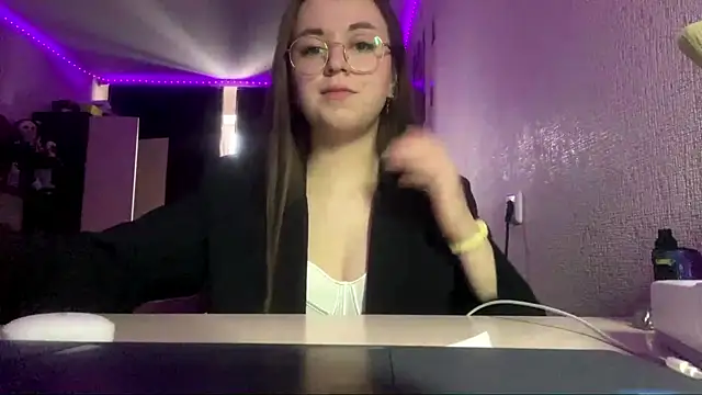 black stair online show from 04/21/26, 11:05