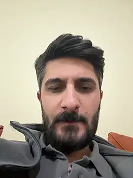 fatihbry657 online show from 04/17/26, 10:02