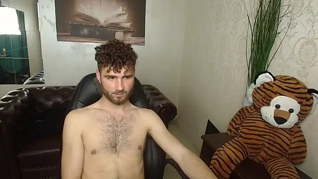 KyloEast online show from 04/23/26, 12:29