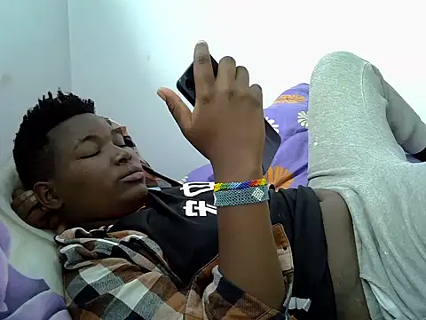 puddy98 online show from 04/23/26, 05:41