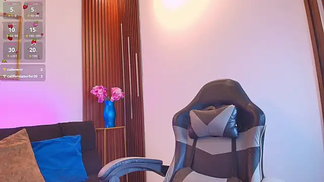 Conniemiller  online show from 04/23/26, 12:29