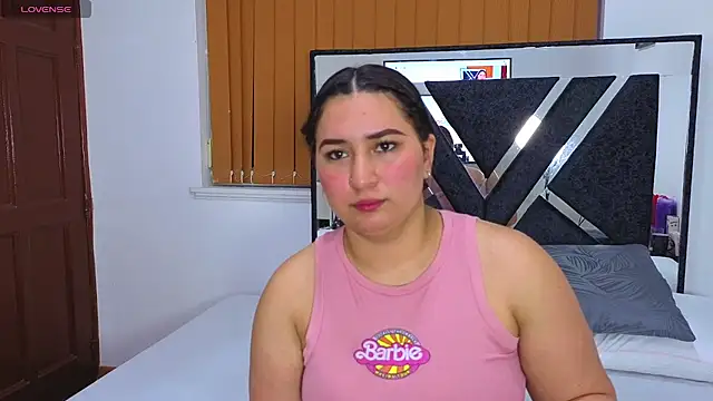 Snapshot of sofiagregorie chatting on 05/04/26, 12:34 sofiagregorie online show from 05/04/26, 12:34