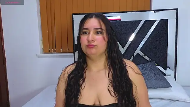 Snapshot of sofiagregorie chatting on 05/14/26, 11:39 sofiagregorie online show from 05/14/26, 11:39