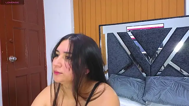 Snapshot of sofiagregorie chatting on 05/15/26, 11:50 sofiagregorie online show from 05/15/26, 11:50
