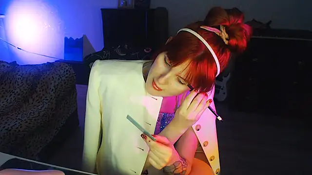 ConchitaMesser online show from 04/20/26, 09:27