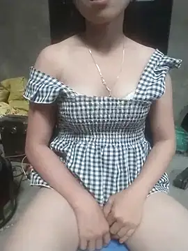 Zara-Lina online show from 04/22/26, 02:58