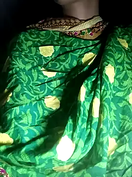 Snapshot of Kanika_kumari01 chatting on 04/27/26, 10:19 Kanika kumari01 online show from 04/27/26, 10:19