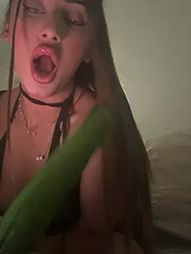 sexyasianpersuation online show from 04/19/26, 09:06