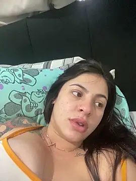 Snapshot of Livia-cortez chatting on 05/18/26, 12:55 Livia-cortez online show from 05/18/26, 12:55