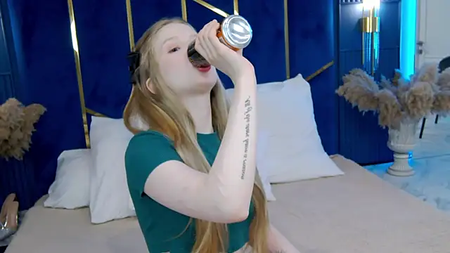 LilianHowards online show from 04/20/26, 09:34