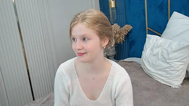 LilianHowards online show from 06/14/26, 10:28