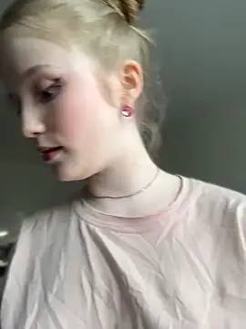 LilianHowards online show from 07/02/26, 12:22