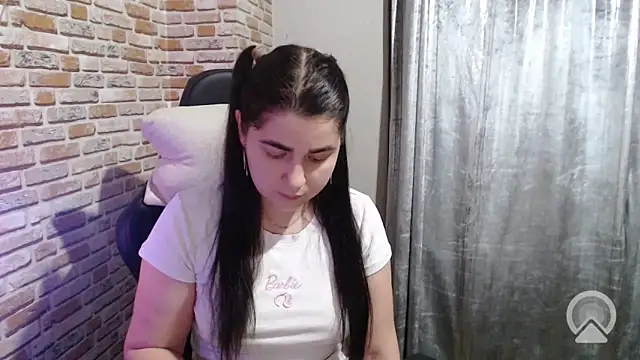 MillaNox online show from 04/25/26, 09:12