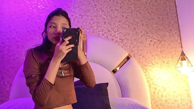 goyi sm online show from 04/21/26, 01:42