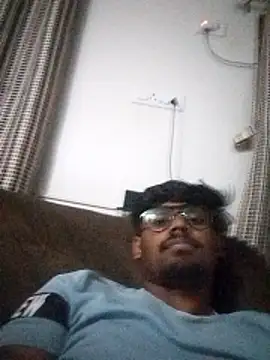 singaram190 online show from 04/23/26, 04:31